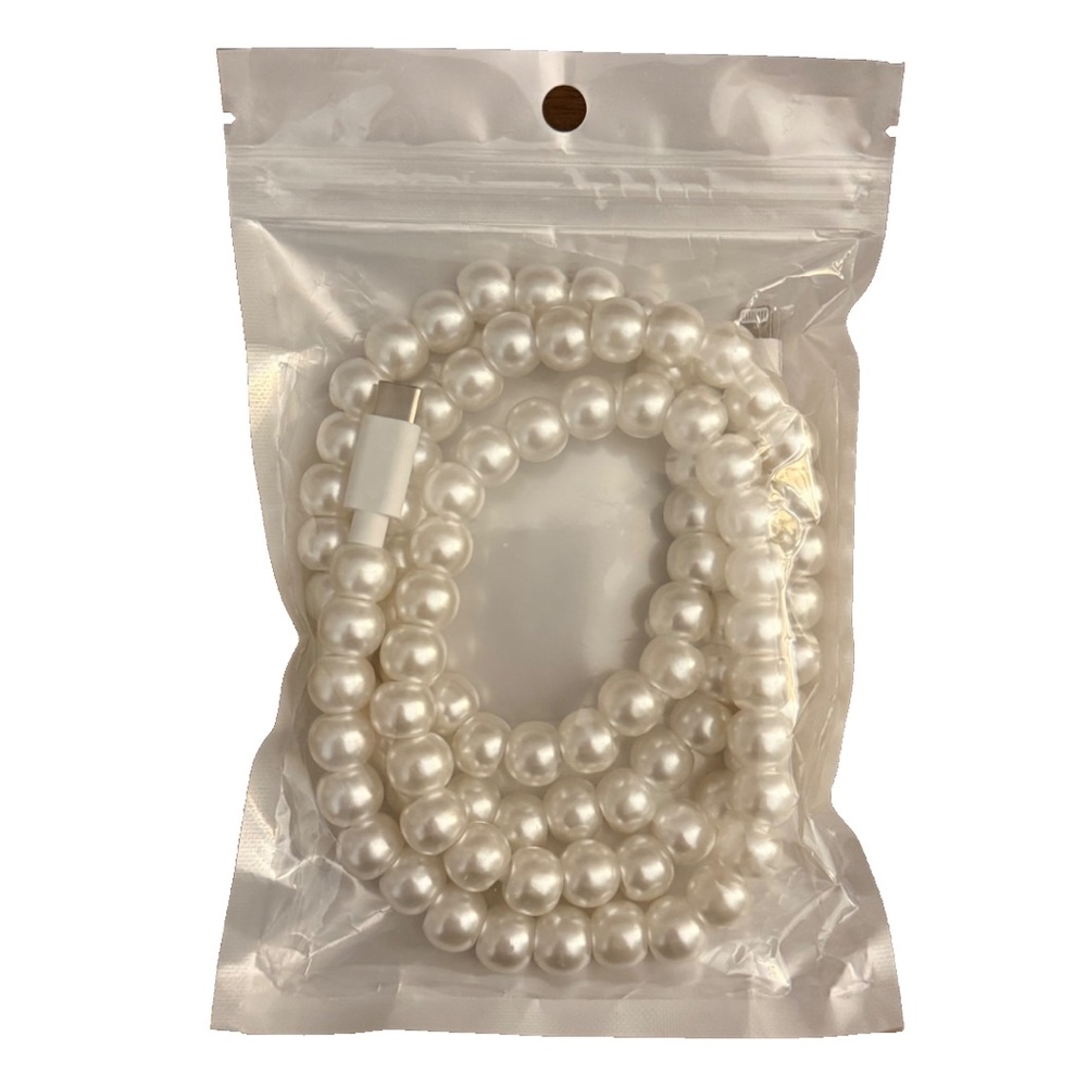 NWT Pearl beaded iPhone lightening charger (sealed/unopened)
